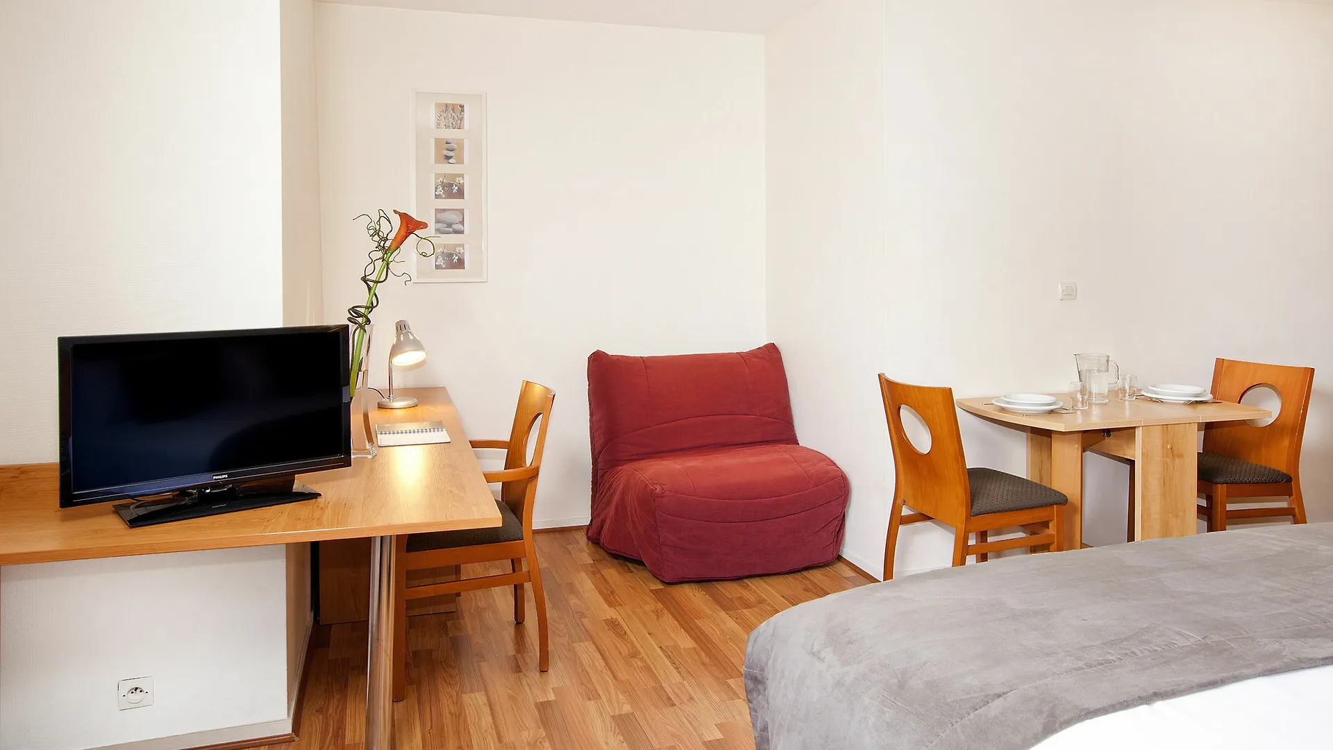 Sejours & Affaires Toulouse De Brienne Aparthotel